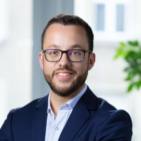 Markus Abbassi (Square)